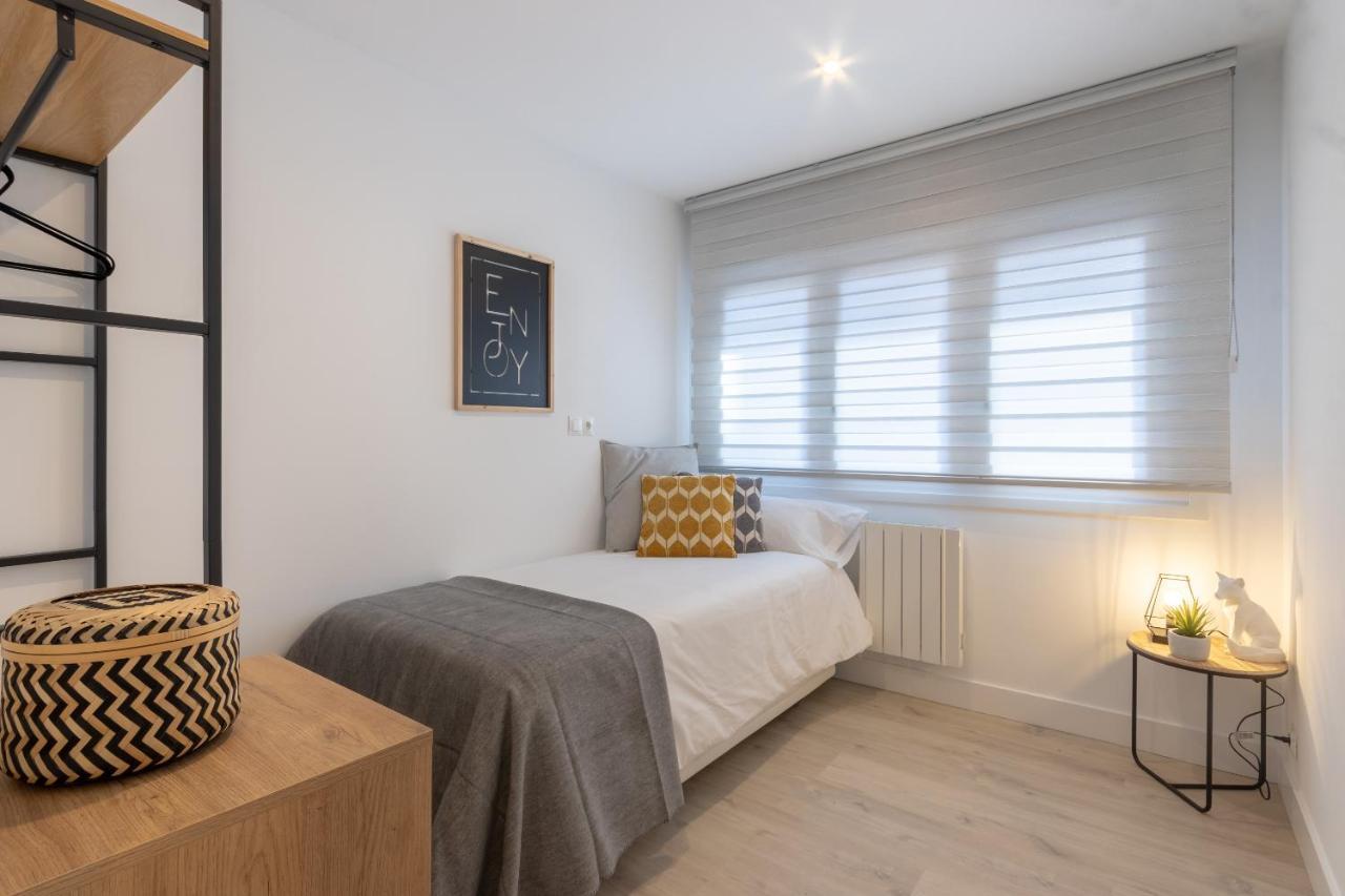 Ferienwohnung Precioso Y Recien Reformado Junto Al Metro Bilbao Exterior foto